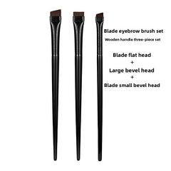 Ultra-Thin Precision Makeup Brush Flat Head Eyeliner & Eyebrow Brush Fine Bristles for Precise Lower Lash Line & Angled Application Compact and Portable Ideal for Daily Makeup