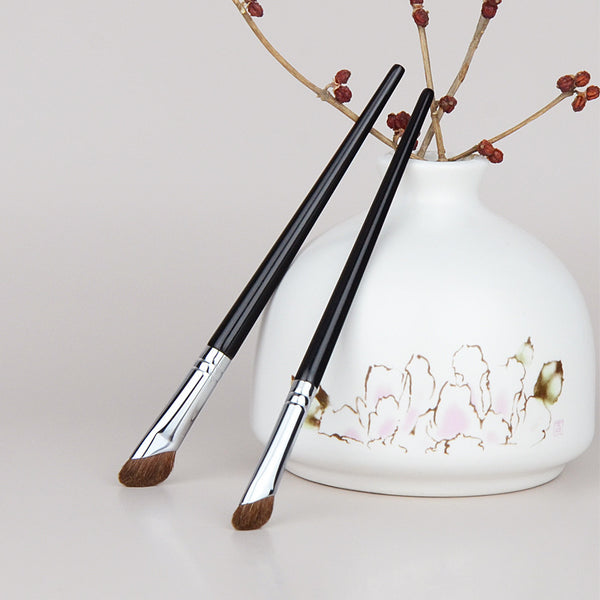 Nose Shadow Brush Angled Contour Highlighter Brush Detail Brightening Precision Blending